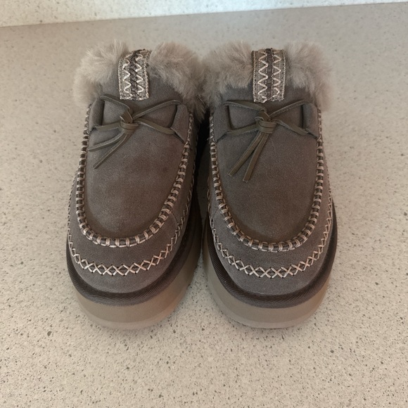 UGG Taupe Fur-Lined Moccasins - Picture 1 of 6